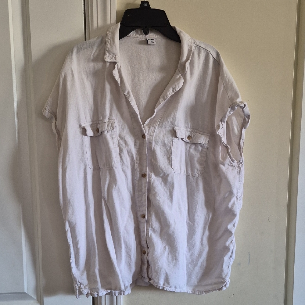 Old Navy White Shirt Sleeve Button Down